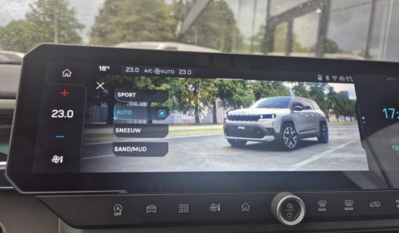 
								Jeep Compass ALTITUDE full									