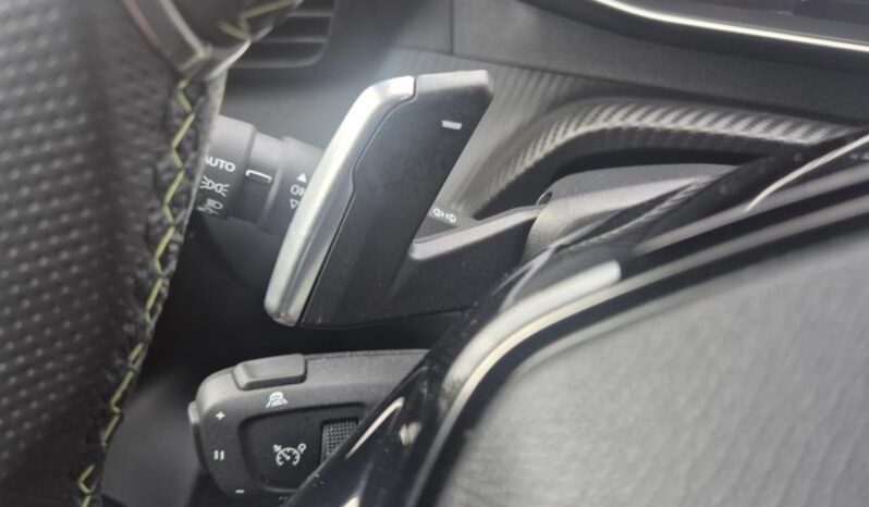 
								Peugeot 2008 GT ALCANTARA full									