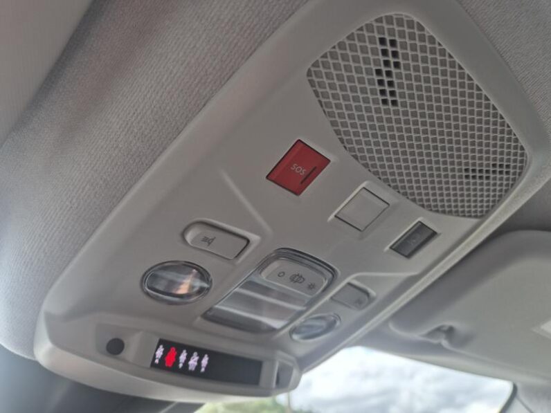 
								Fiat 600 MHEV full									