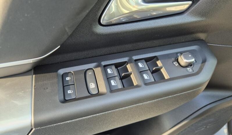 
								Jeep Compass FIRST EDITION full									