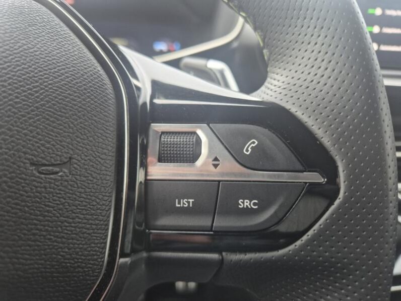 
								Peugeot 2008 GT ALCANTARA full									