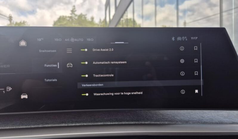 
								Peugeot 5008 GT EXCLUSIVE full									