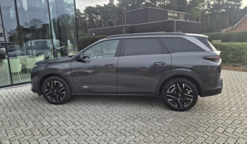 
								Peugeot 5008 GT EXCLUSIVE full									