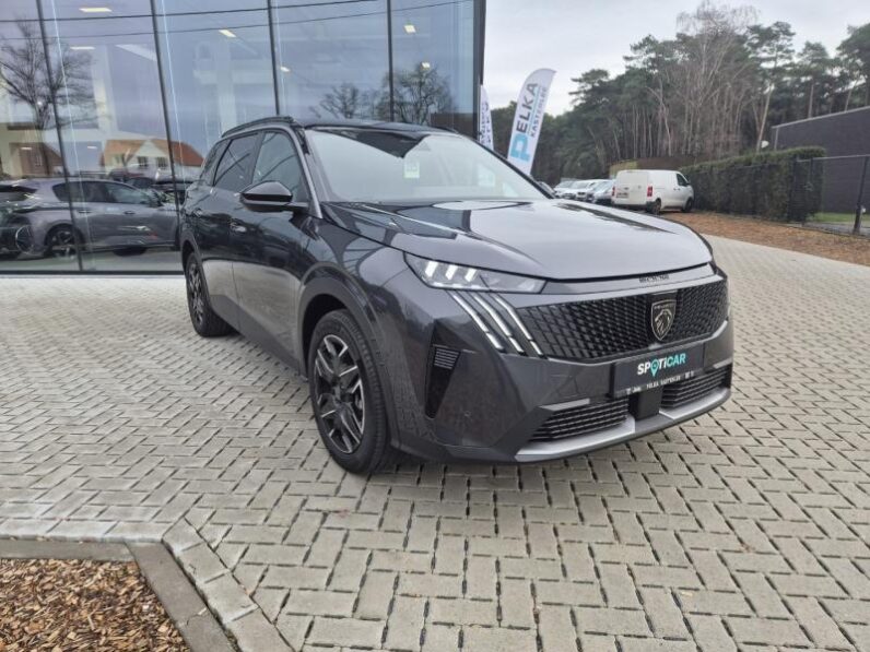
								Peugeot 5008 GT EXCLUSIVE full									