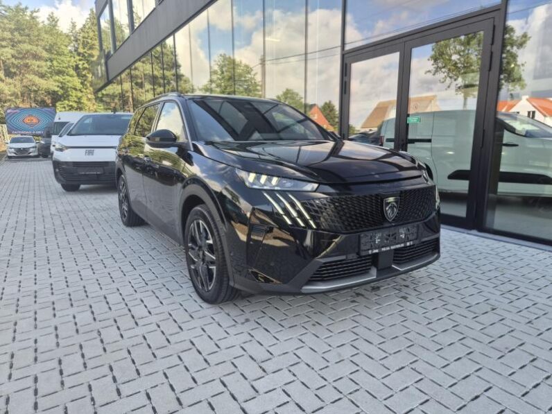 
								Peugeot 5008 GT EXCLUSIVE full									