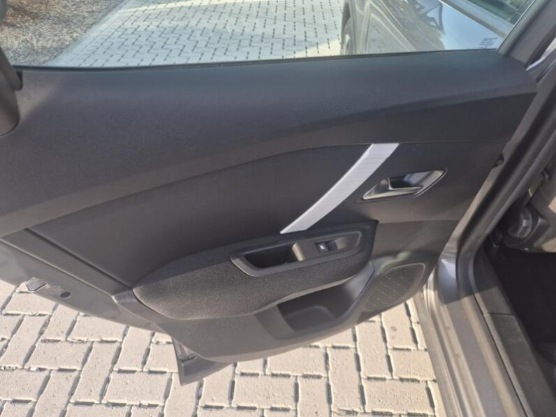 
								Citroen C4 PLUS full									