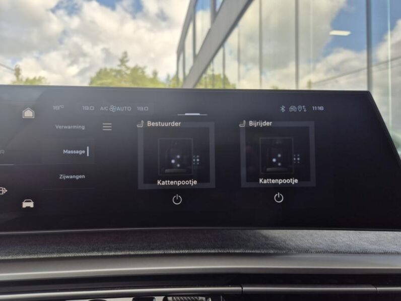 
								Peugeot 5008 GT EXCLUSIVE full									