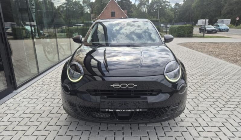 
								Fiat 600 MHEV full									