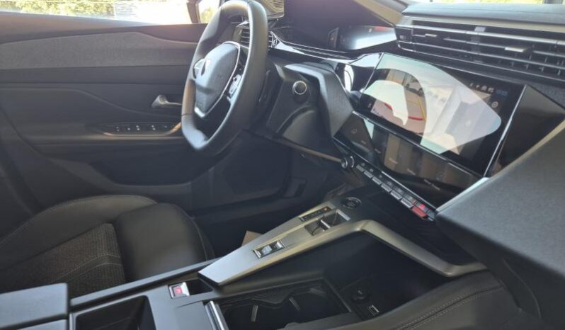 
								Peugeot 308 ALLURE full									