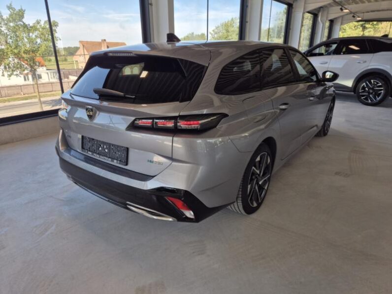 
								Peugeot 308 ALLURE full									