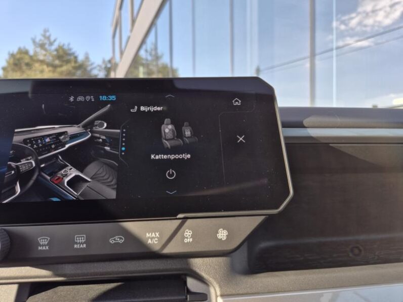 
								Jeep Compass FIRST EDITION full									