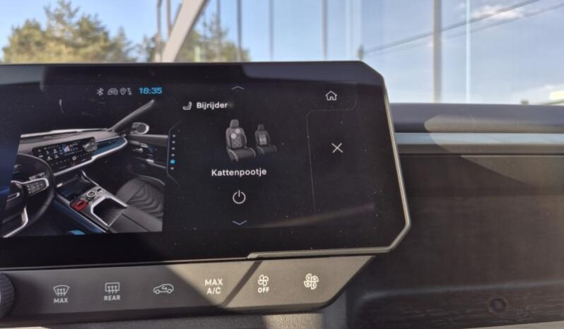 
								Jeep Compass FIRST EDITION full									