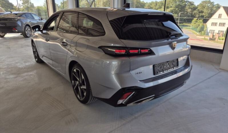 
								Peugeot 308 ALLURE full									