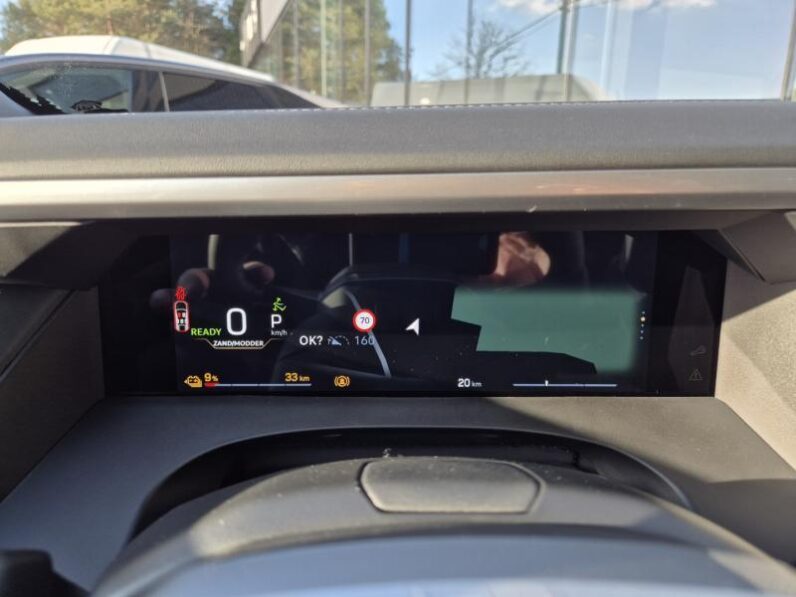 
								Jeep Compass FIRST EDITION full									
