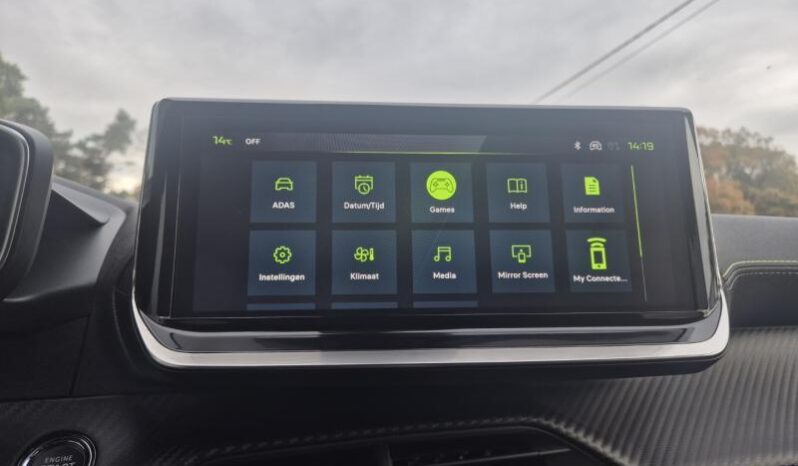 
								Peugeot 2008 GT ALCANTARA full									