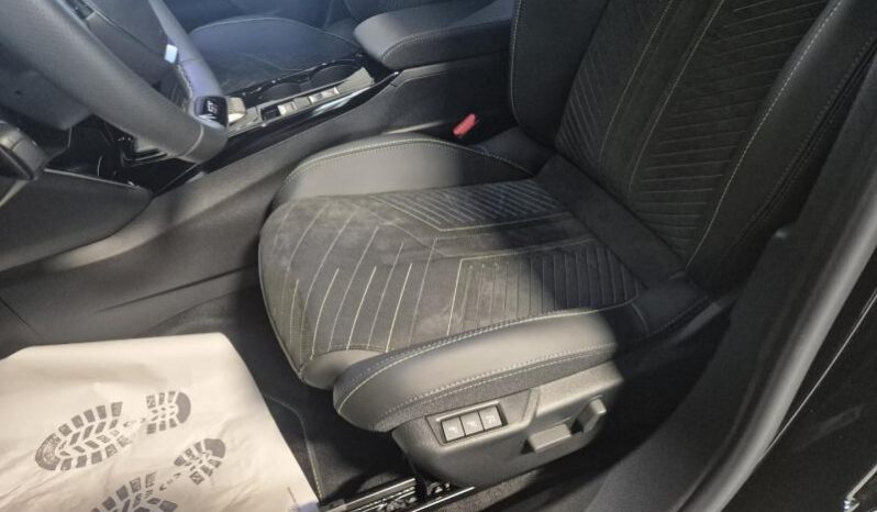 
								Peugeot 2008 GT ALCANTARA full									
