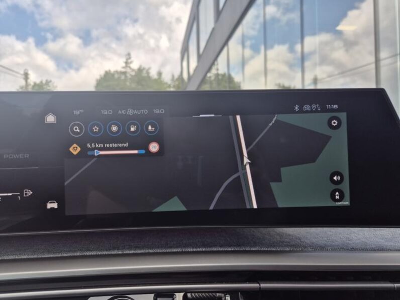 
								Peugeot 5008 GT EXCLUSIVE full									
