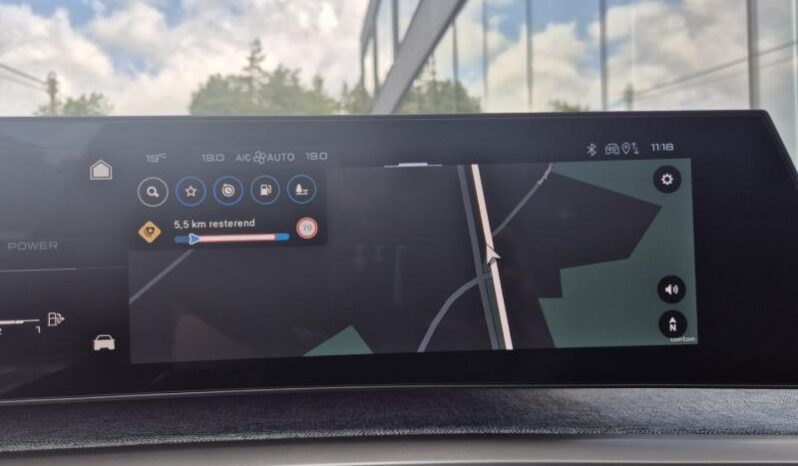 
								Peugeot 5008 GT EXCLUSIVE full									